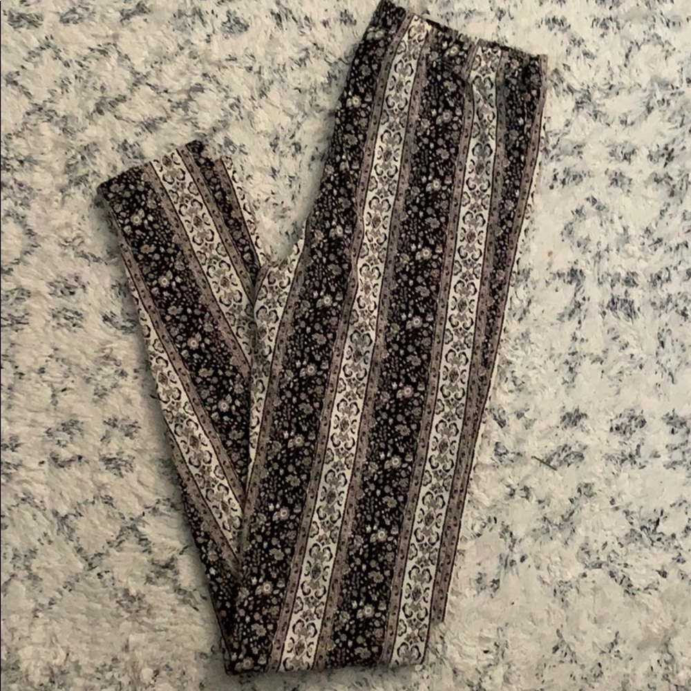 F21 Black & Tan Printed Leggings